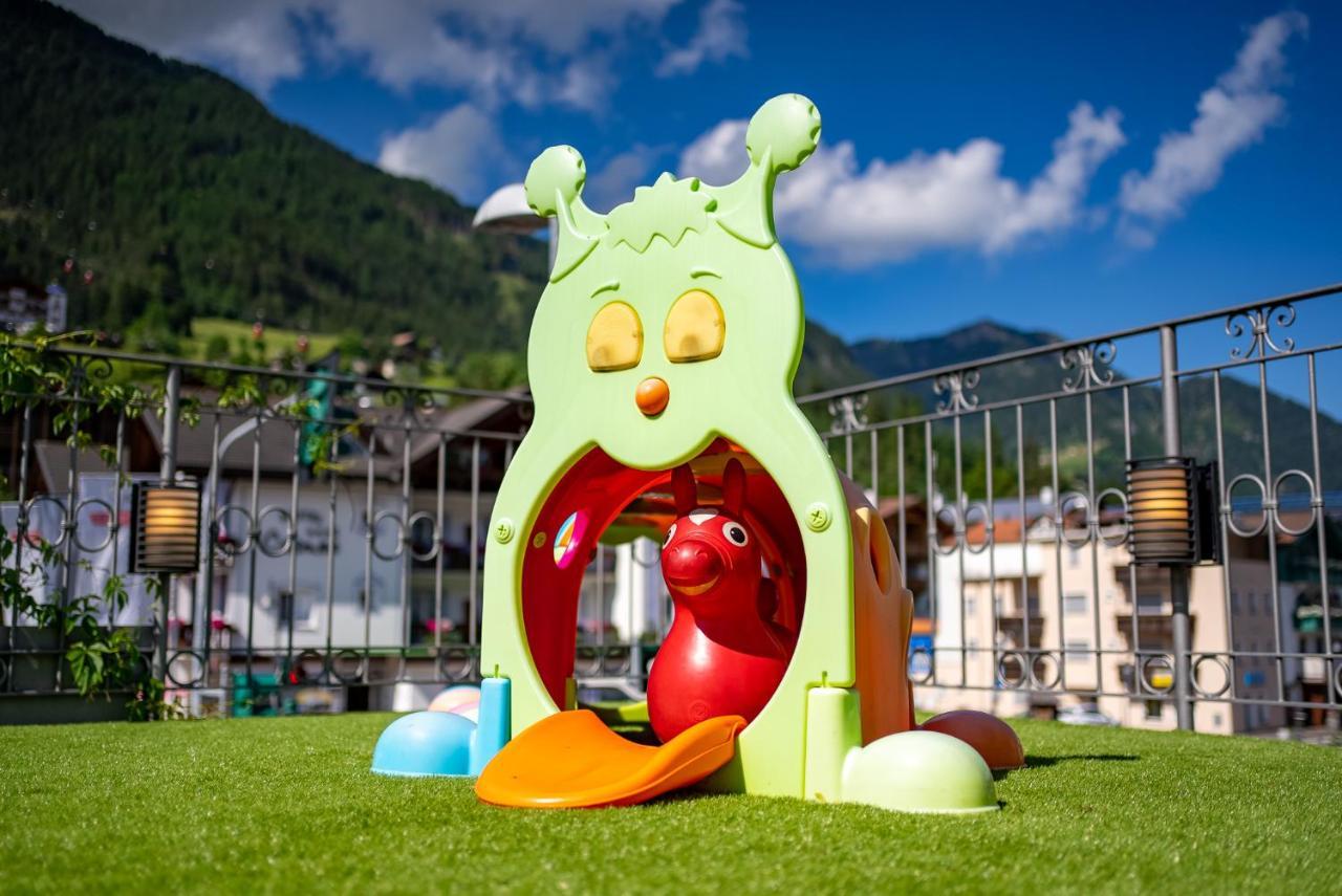 Hotel Garni Snaltnerhof Ортизей Екстериор снимка