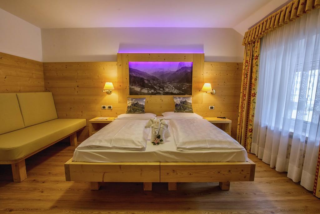 Hotel Garni Snaltnerhof Ортизей Екстериор снимка