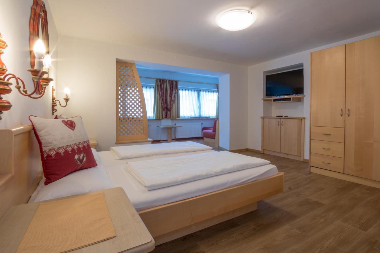 Hotel Garni Snaltnerhof Ортизей Екстериор снимка